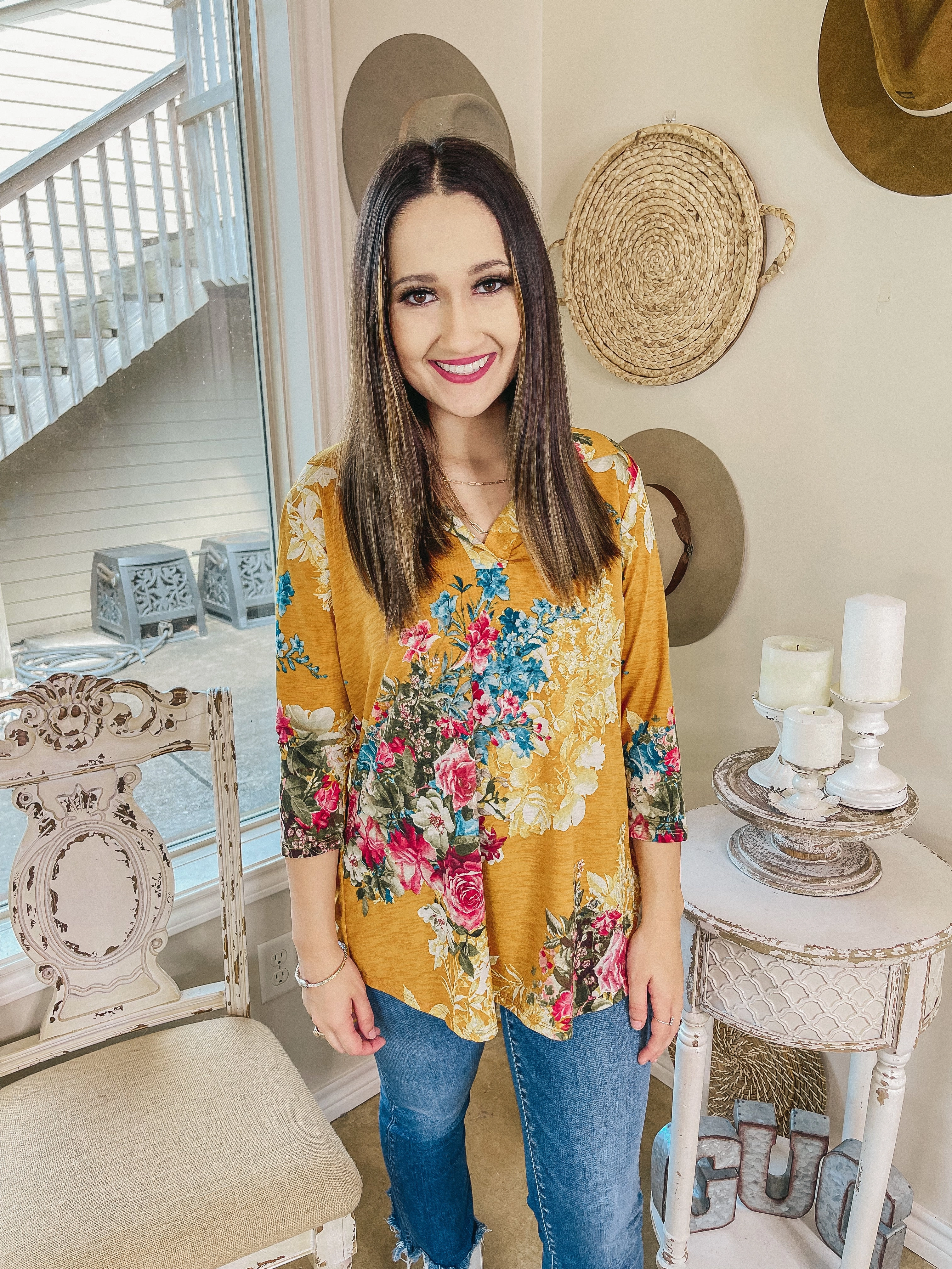 Last Chance Size Small | Scenic Route Floral Collared Tunic Top in Mustard Night Charm