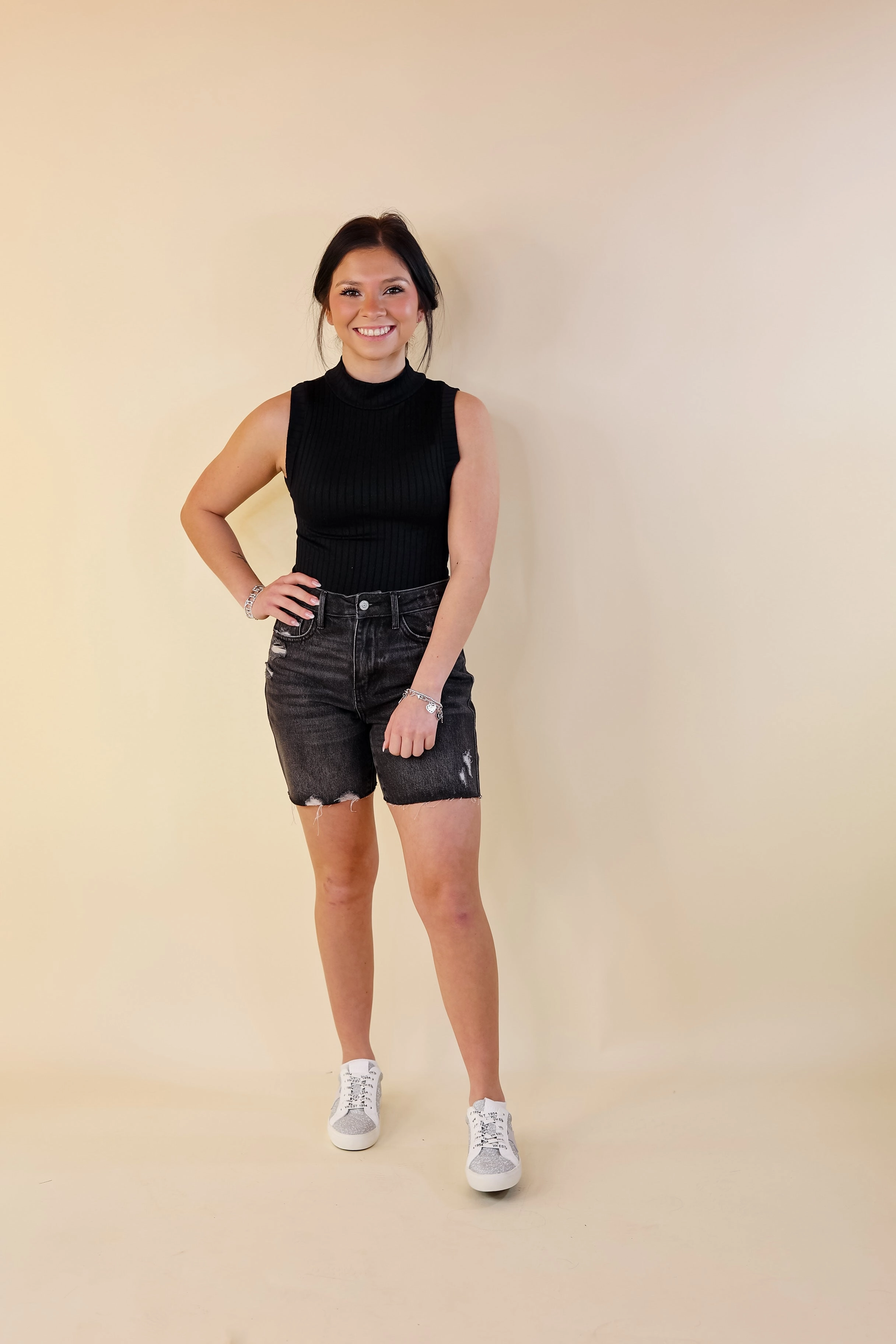 Planet Glow NonRestrictive Movement Judy Blue | Everyday Ease Rigid Magic Mid Thigh Raw Hem Shorts in Black Wash