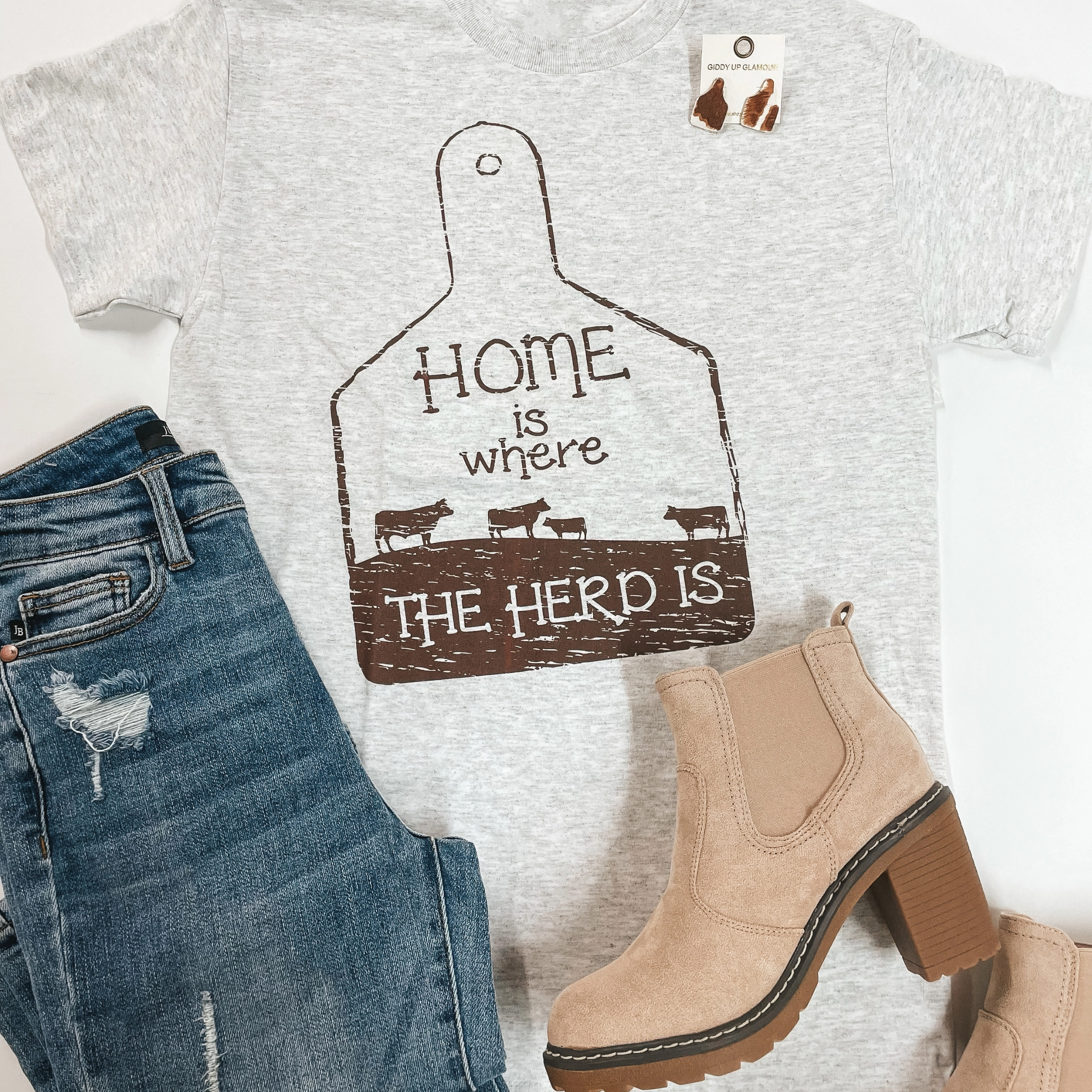 Insulated Jacket Future Glow Home Is Where The Herd Is Short Sleeve Graphic Tee in Heather Grey