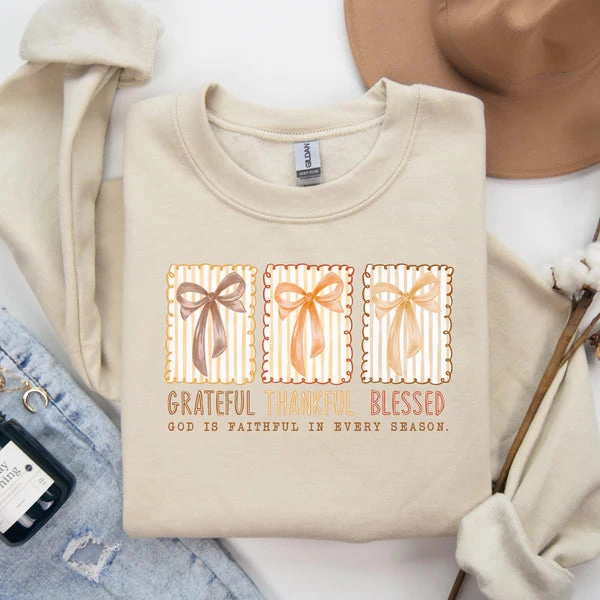 Online Exclusive | Grateful Thankful Bows Long Sleeve Graphic Sweatshirt in Tan All-Day Stretch Minimal Fashion