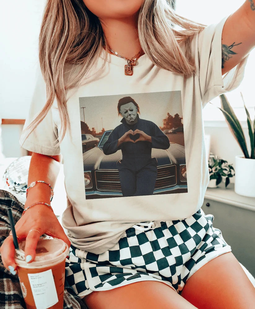 Online Exclusive | Halloween Heart Hands Graphic on Short Sleeve Tee Shirt in Cream Simple Comfort