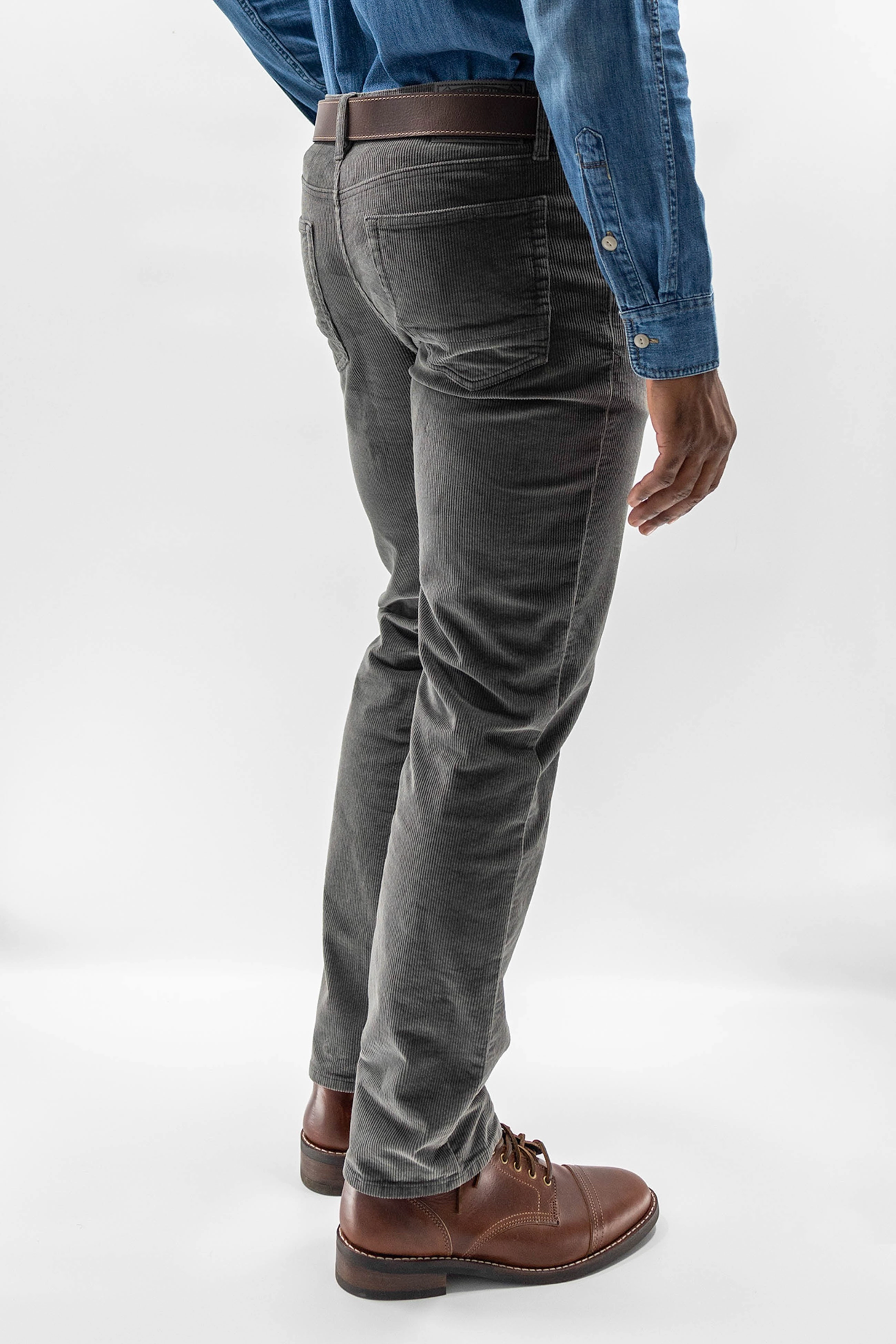 Low Bulk Design Stretch Corduroy Pant - Carbon