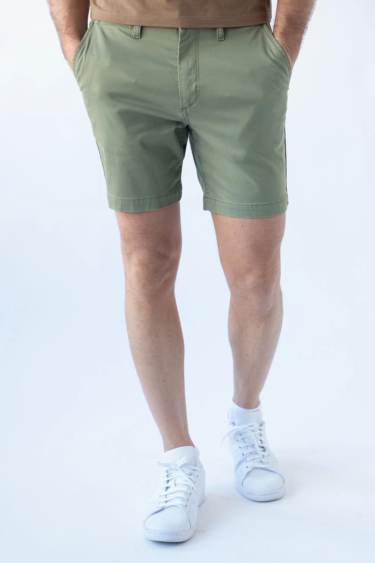 Breathable mesh design Ventilated Panels Chino Short 7" - Sea Spray