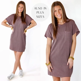 Roomy Design Adjustable Hem Coffee and Carefree Ribbed Short Sleeve Dress with Front Pocket in Brown