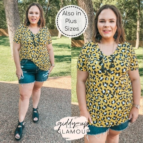 Last Chance Small | Keep Things Simple Leopard V Neck Tee in Yellow HygroscopicFiber