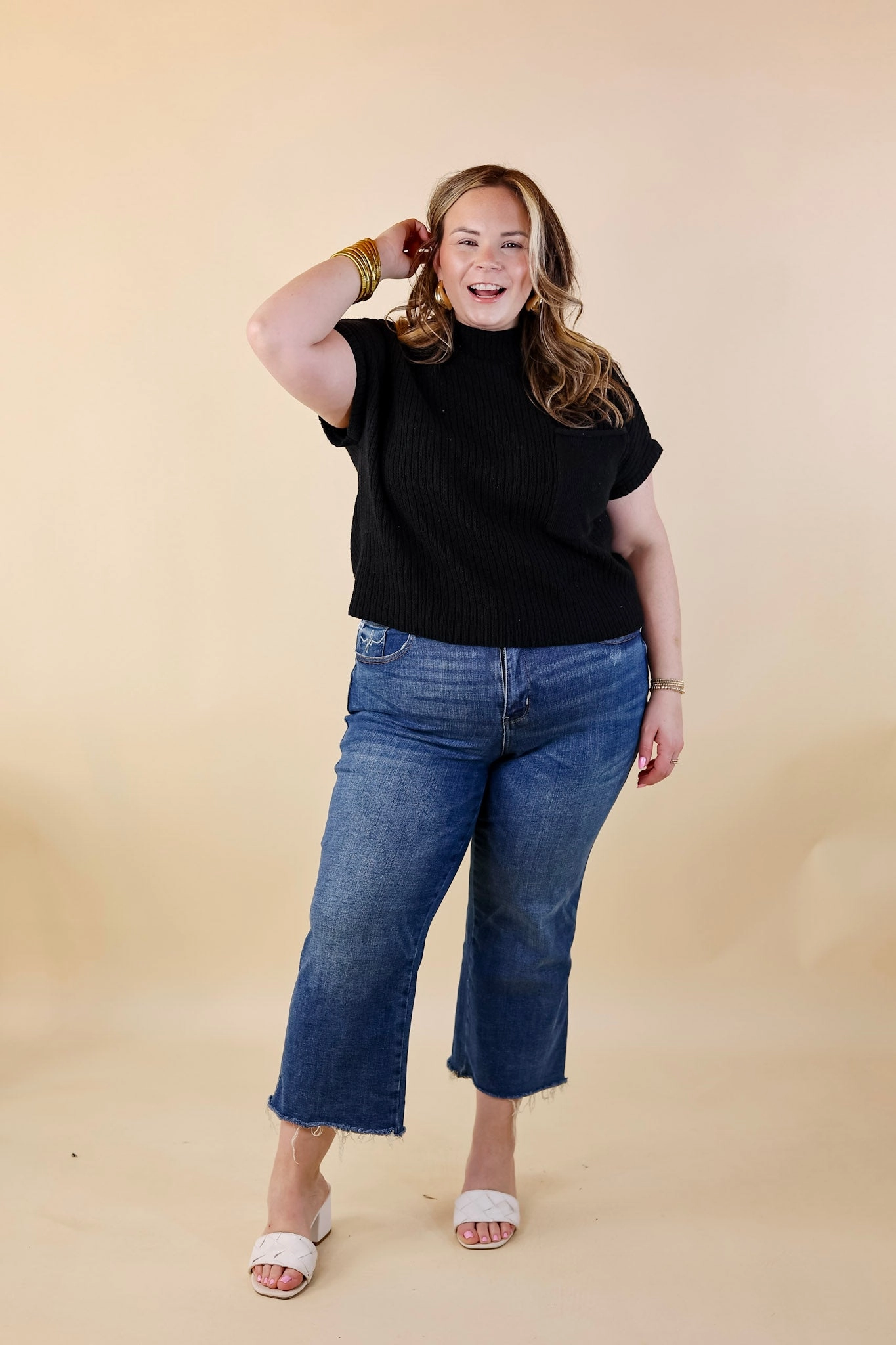 Jump Core Last Chance Size Medium | City Sights Cap Sleeve Summer Sweater Top with Pocket in Black