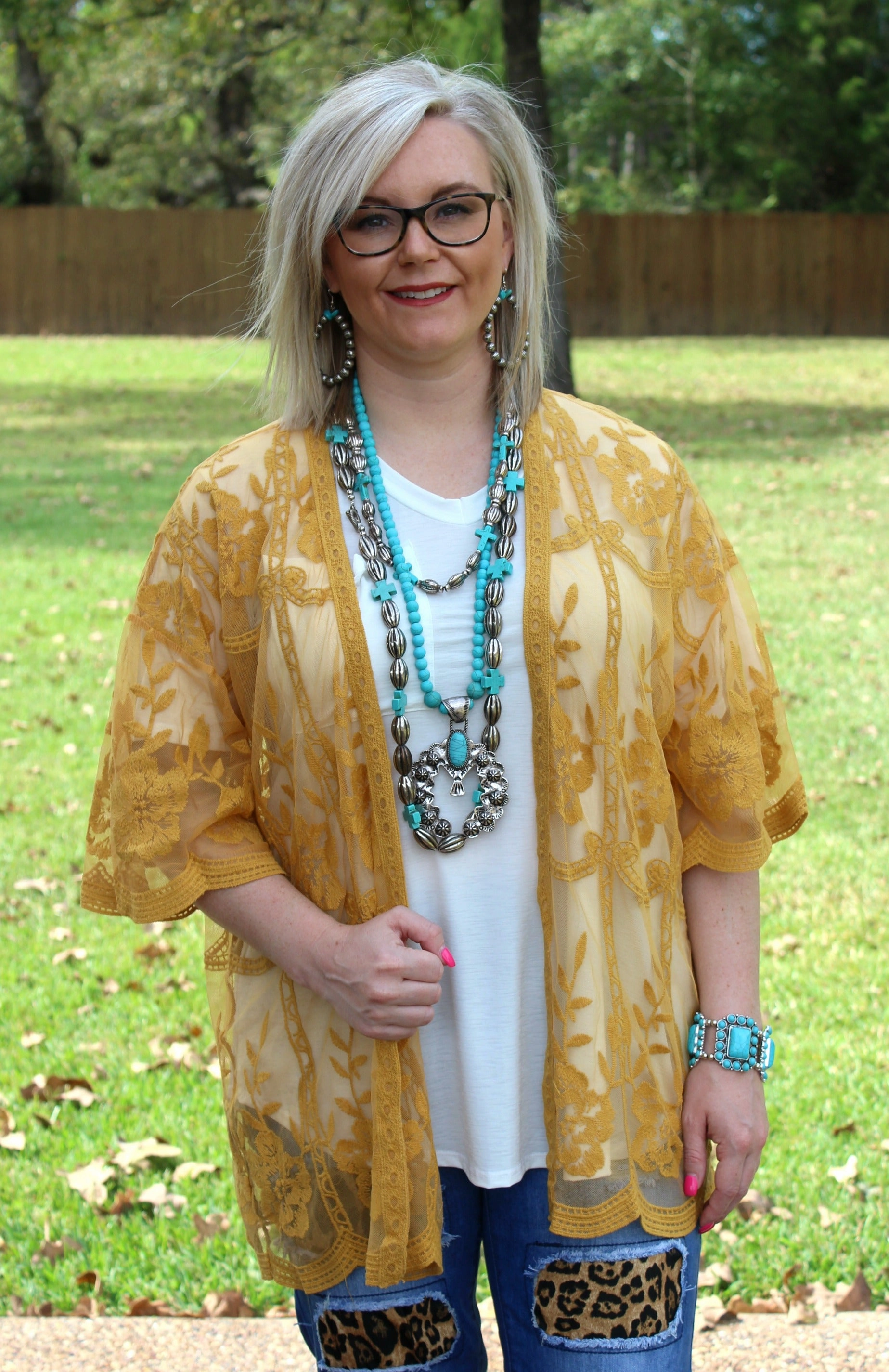 TaglessLabel Foldable Hem Last Chance Size 3XL | Just Right Short Sleeve Pocket Tee in Off White