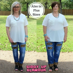 Last Chance Size 3XL | Just Right Short Sleeve Pocket Tee in Off White Dance Flow