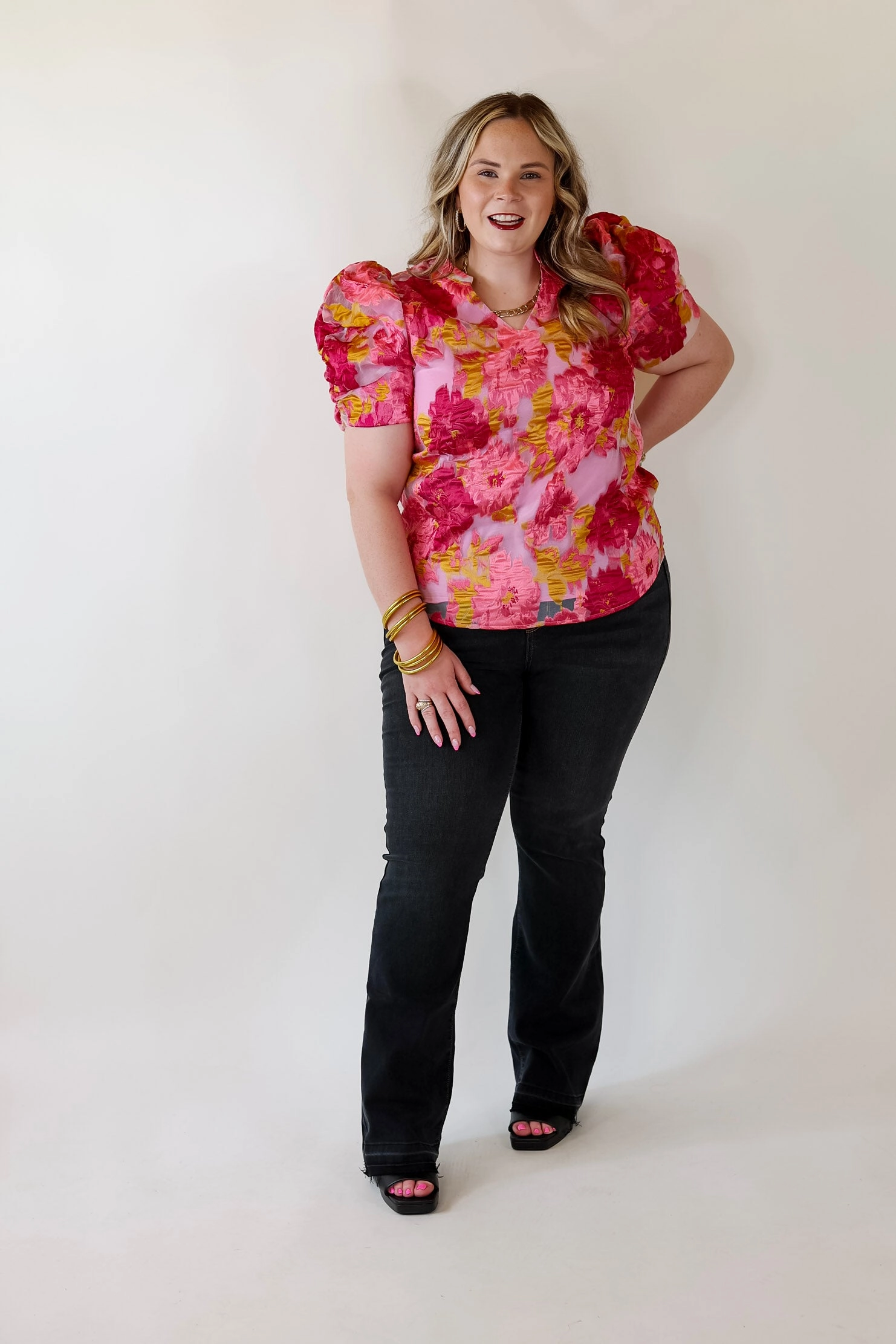 A Fine Feeling Floral Print Top with Puffed Sleeves in Pink Fresh Ease