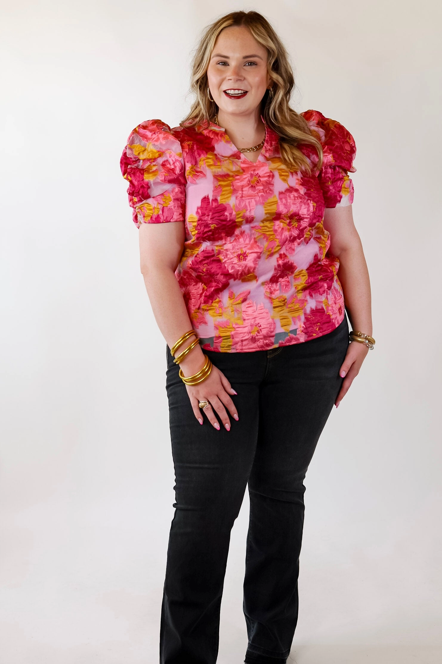 Magic Glow Essential Shirt A Fine Feeling Floral Print Top with Puffed Sleeves in Pink