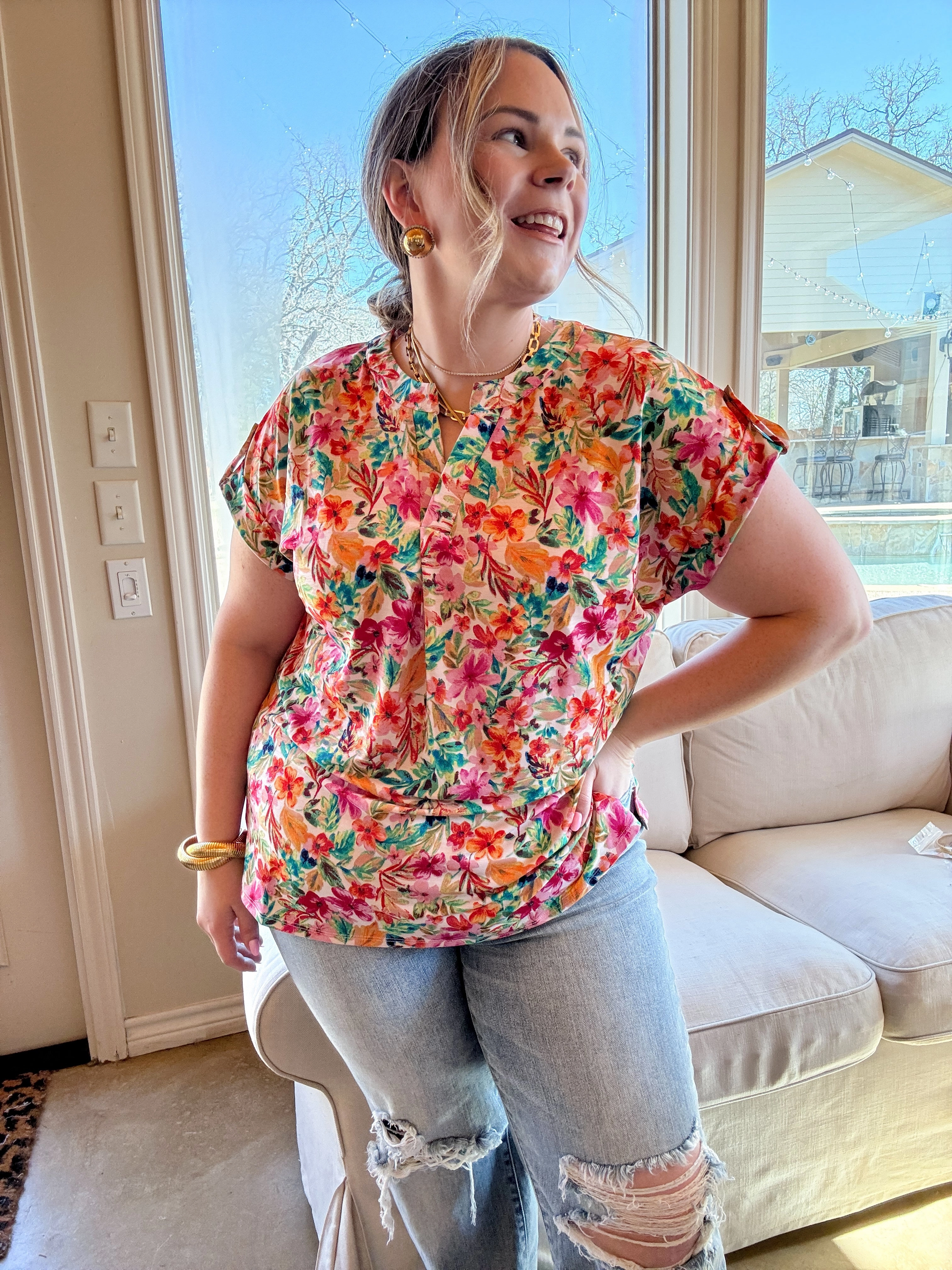 Perfect Layer Downtown Darling Floral Print Short Sleeve Tunic Top in Pink Mix