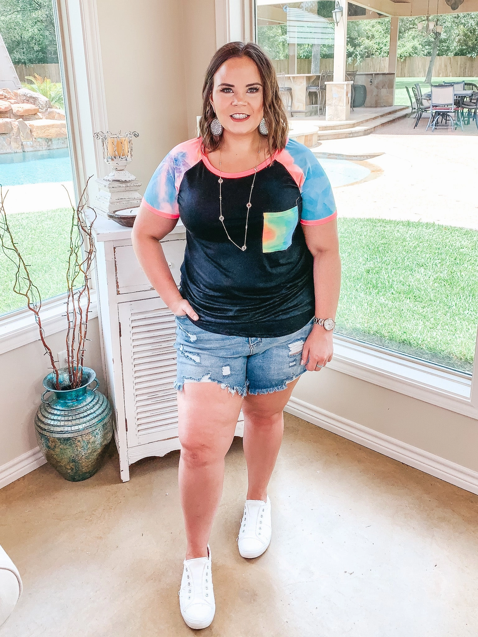 Last Chance Size Small | Sunshine in My Pocket Tie Dye Sleeve and Pocket Tee in Black StretchFree