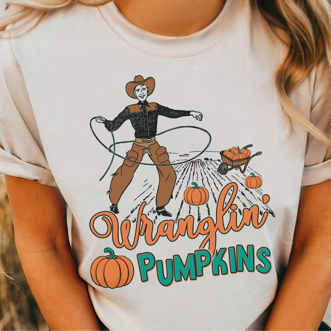 SlimFit Online Exclusive | Wranglin' Pumpkins Graphic Tee in Cream
