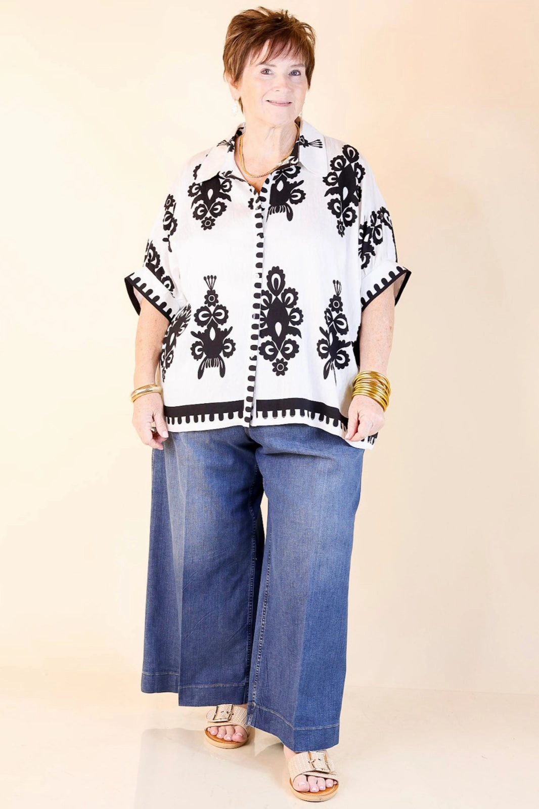 Classic Perfection Damask Print Button Up Collared Blouse in White Flex Fit Collar