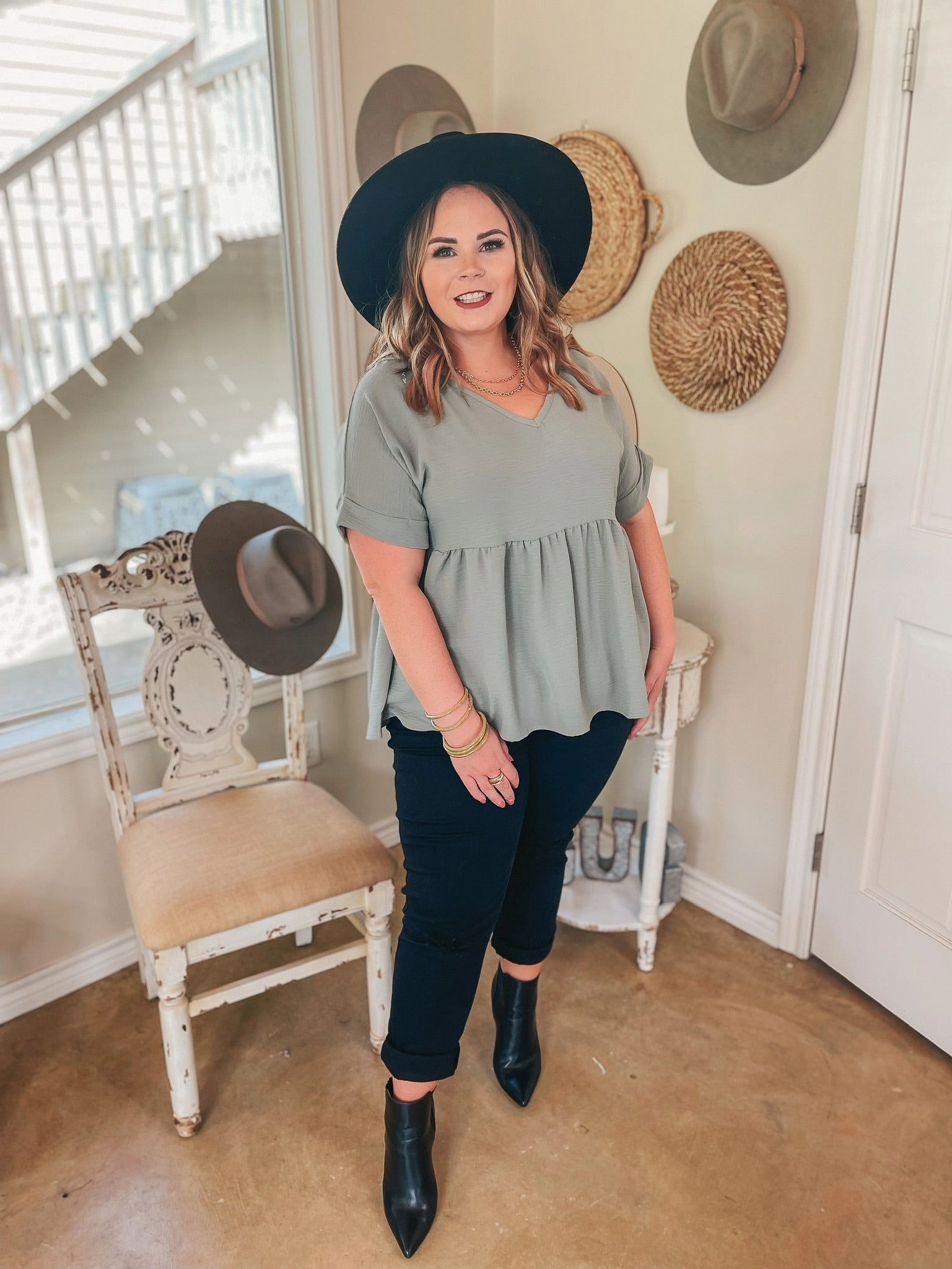 Romance Fit Touring the City Short Sleeve V Neck Babydoll Top in Sage Green