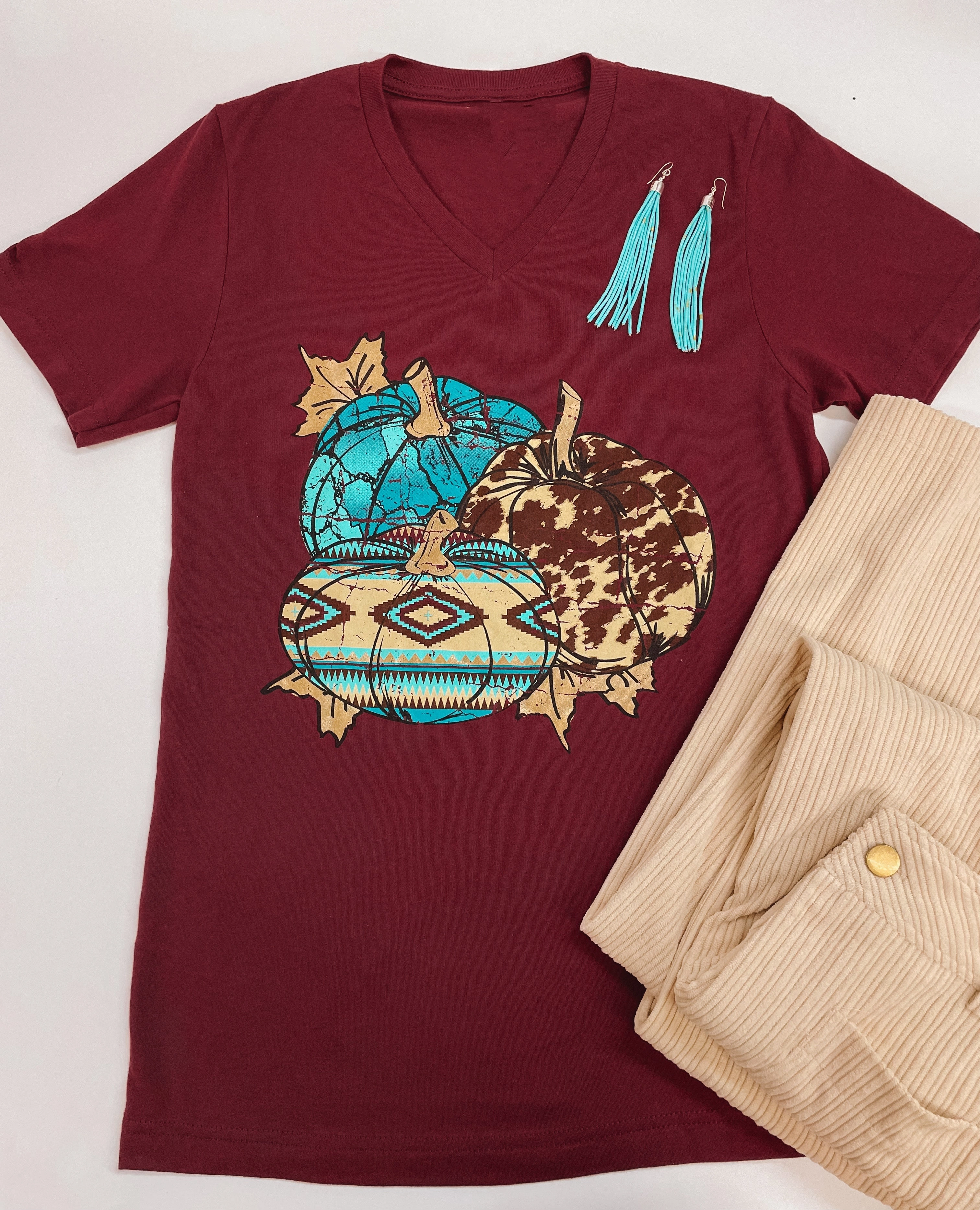 Autumn Out West Short Sleeve V Neck Graphic Tee in Maroon OekoTexCertified