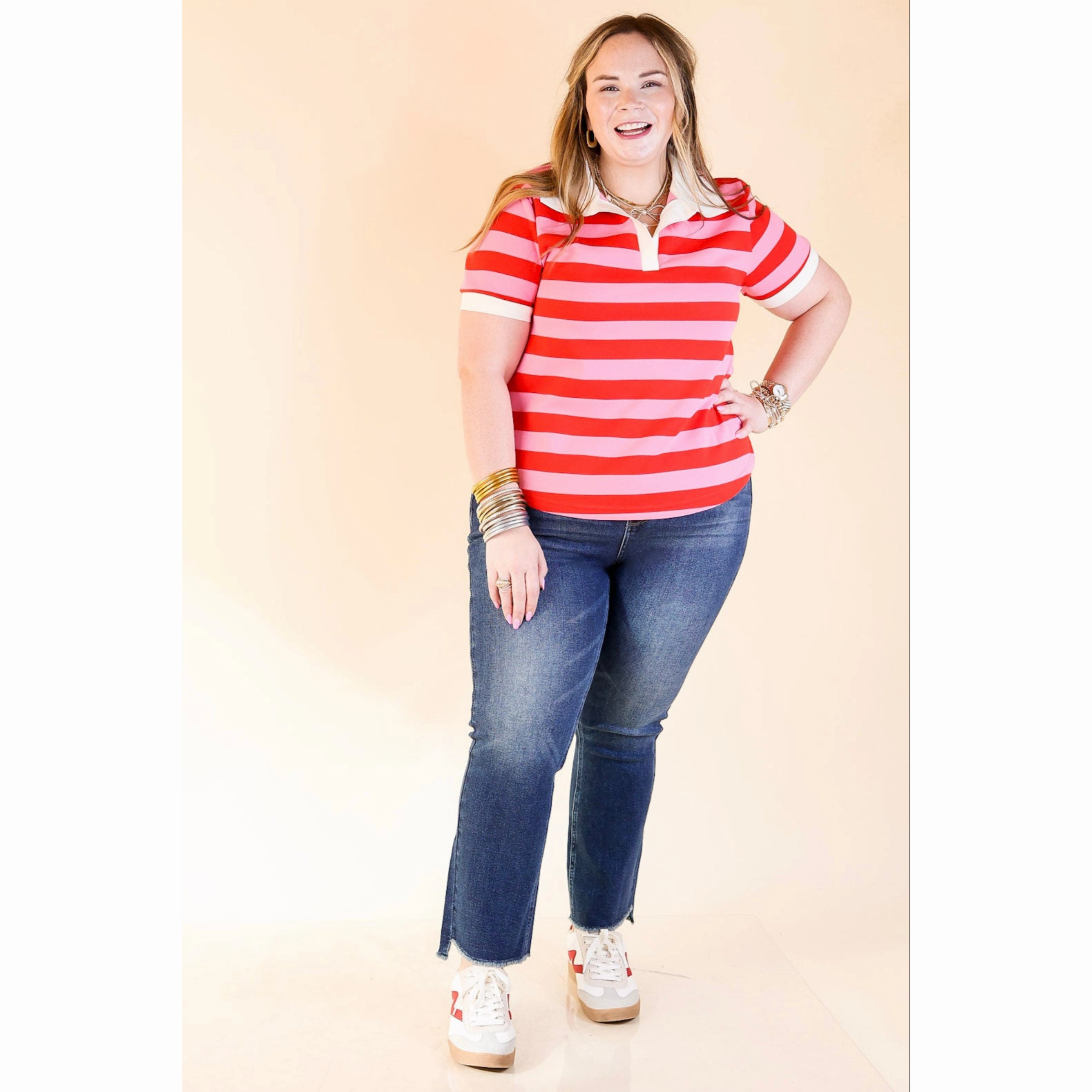 Fitted Silhouette Statement in Stripes Short Sleeve Collared Shirt with Stripes in Pink