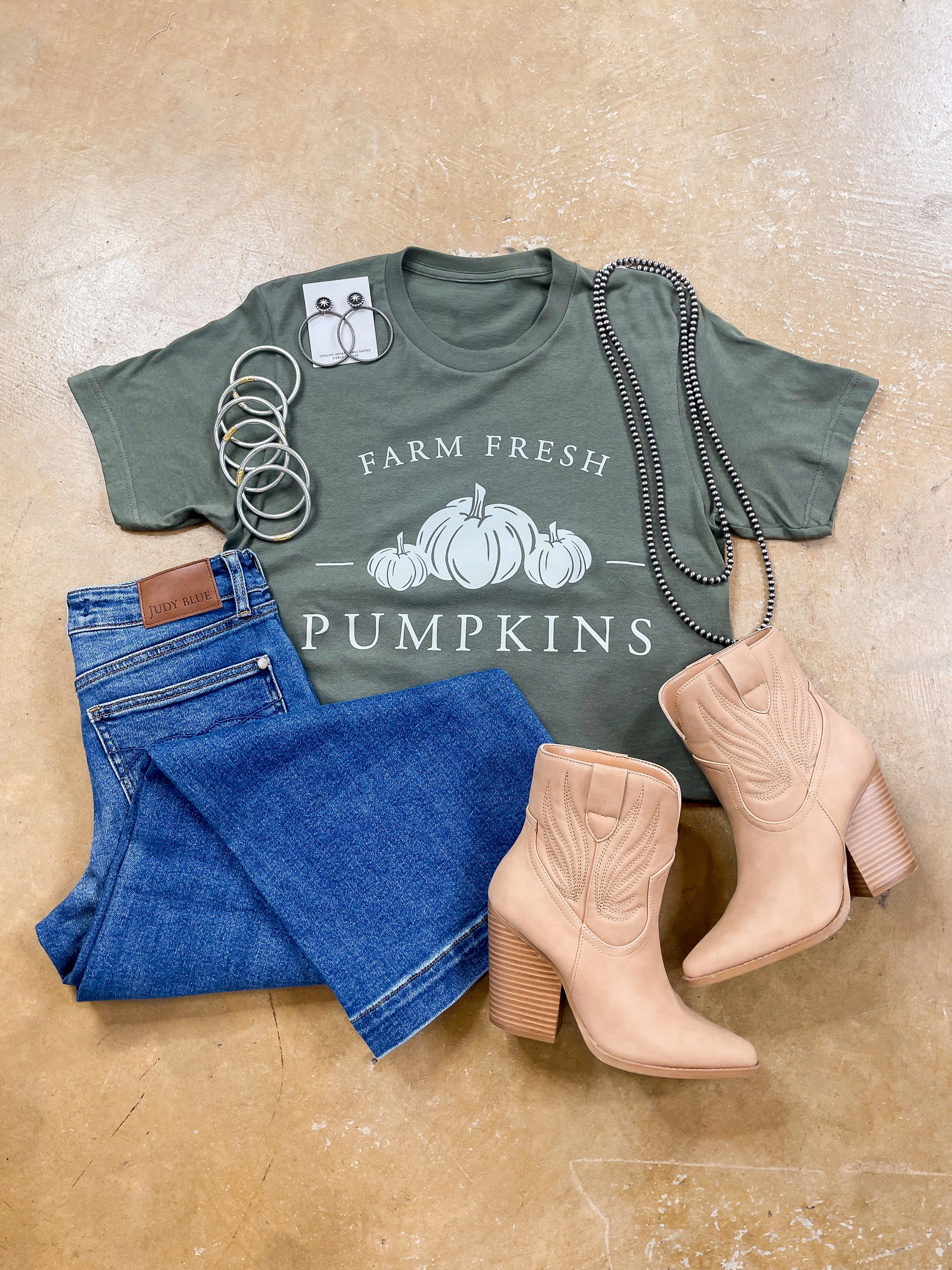 Farm Fresh Pumpkins Short Sleeve Graphic Tee in Dark Olive Green Relaxed Movement