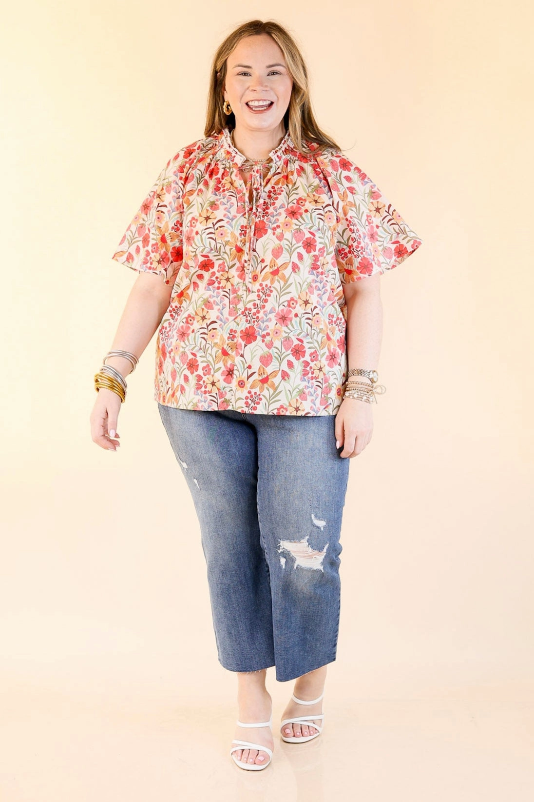 Whimsical Blooms Short Sleeve Floral Print Top in Off White Odorless Binding Tape Shimmer Effect