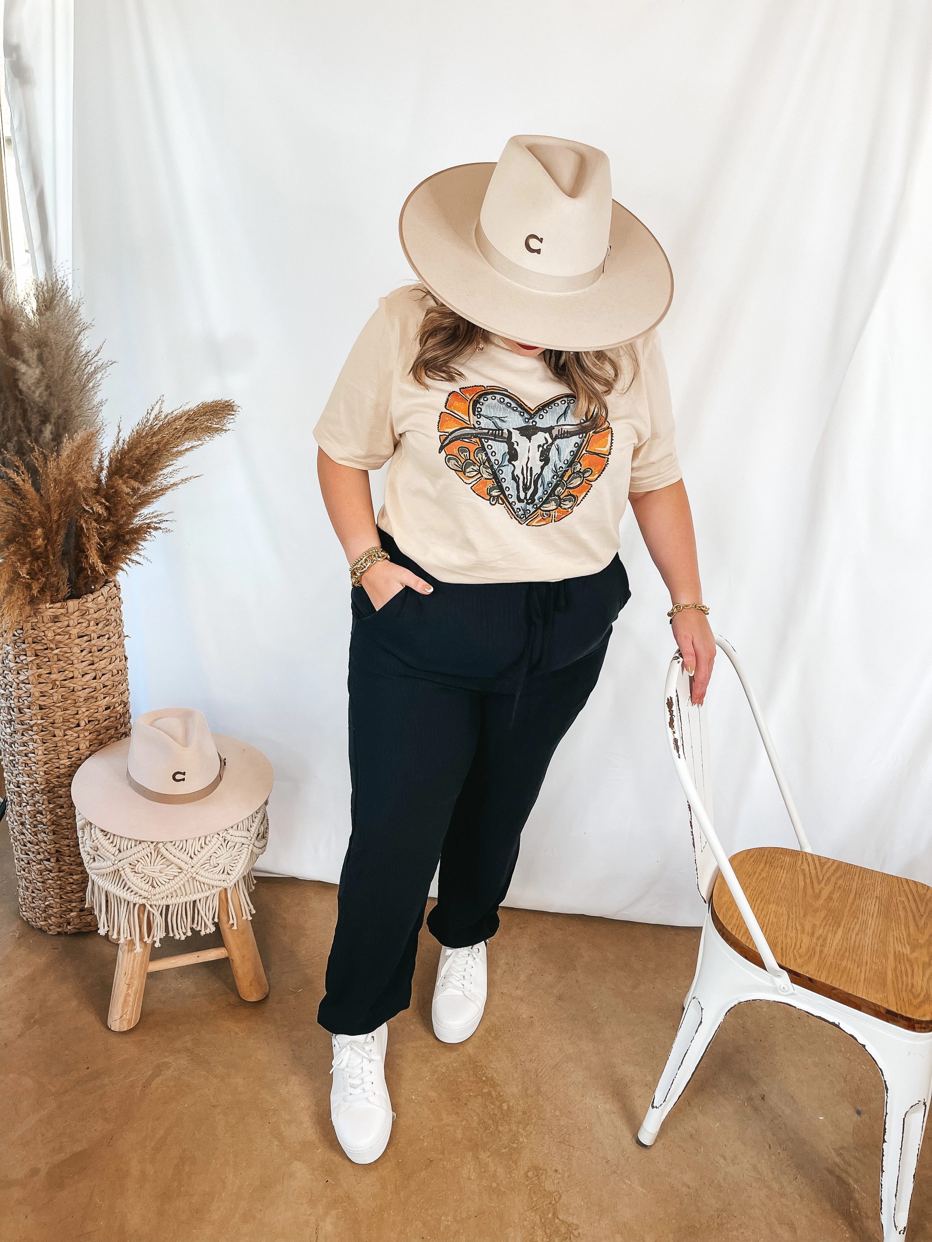 Last Chance Size Small | Valley Stroll Drawstring Joggers with Pockets in Black Dry Touch Comfortable Layer