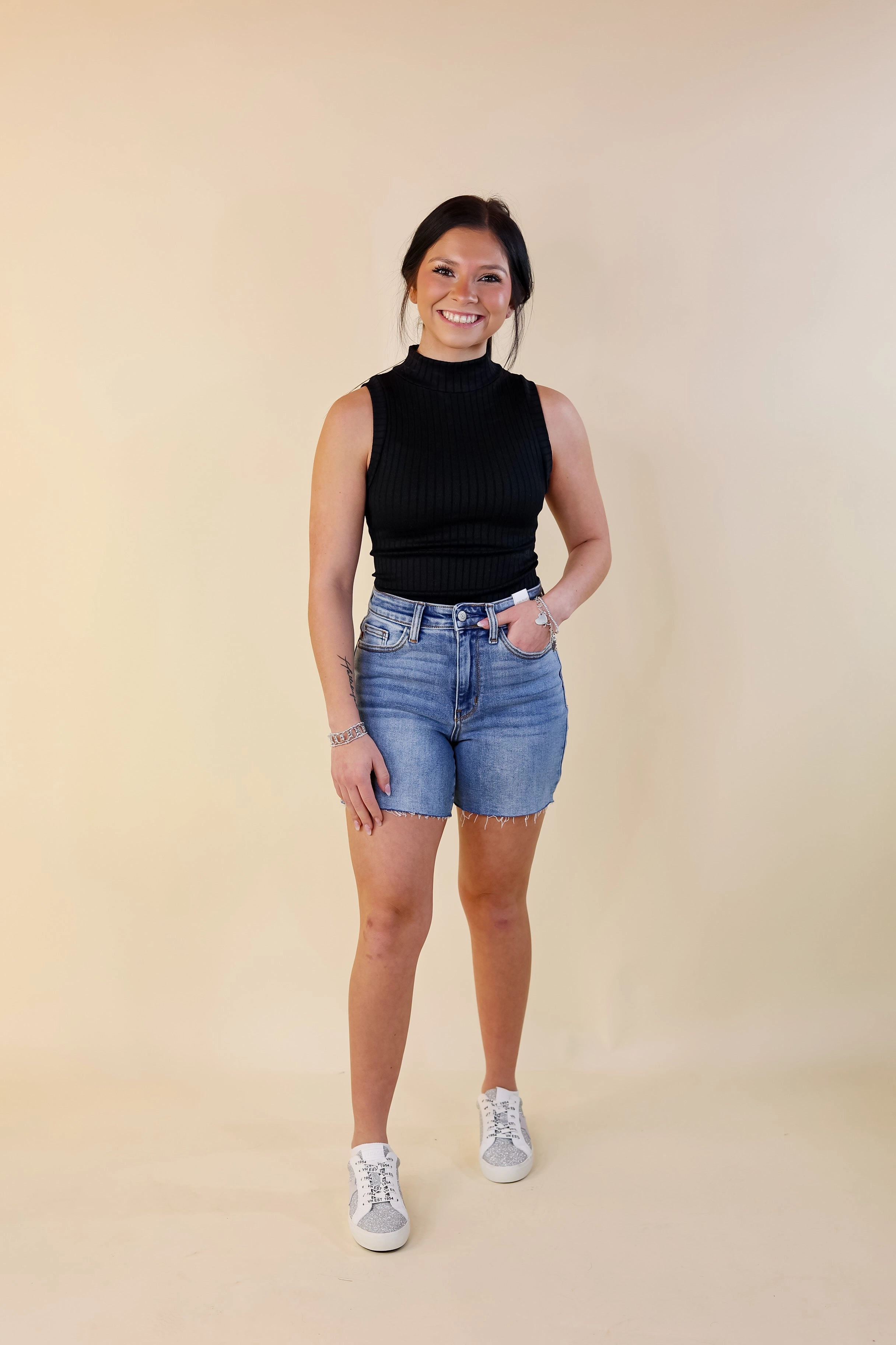 Judy Blue | Street Style Mid Thigh Shorts in Light Wash Everyday Fashion