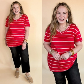 ThermalRegulating Fabric CompressionEnhanced Fit Keep Things Casual Striped V Neck Tee in Red