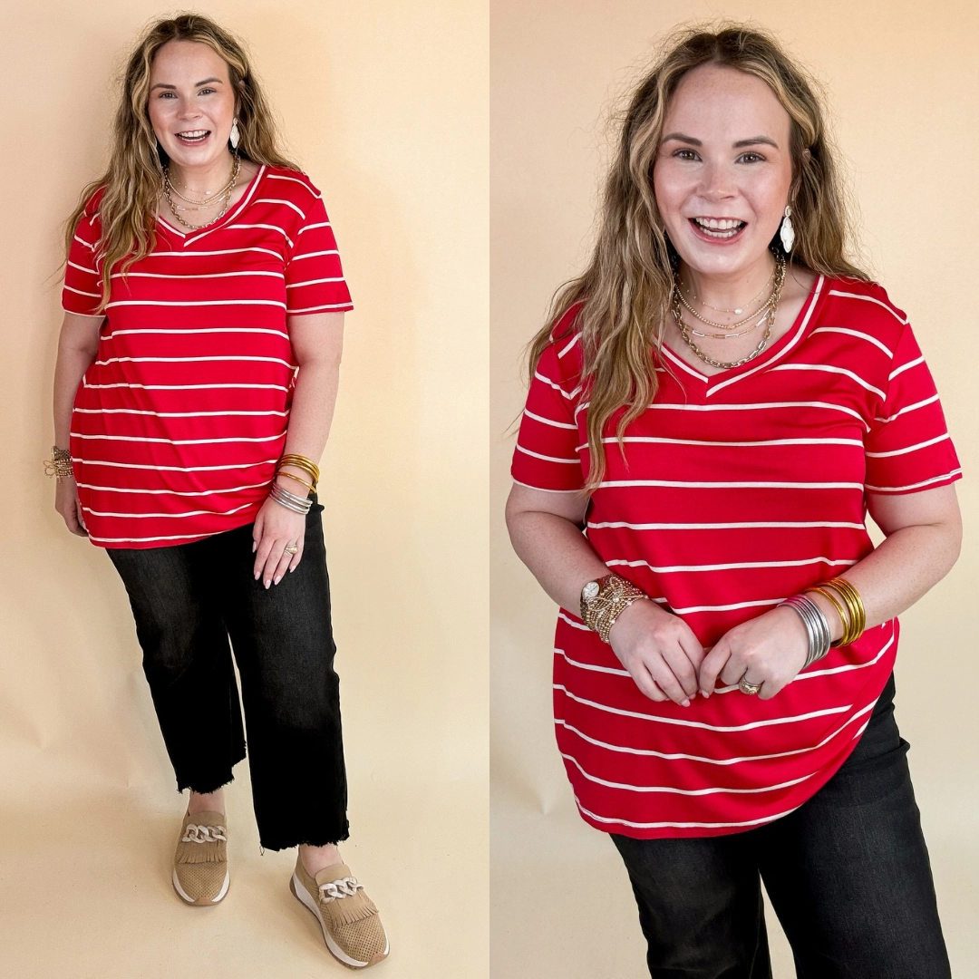 ThermalRegulating Fabric CompressionEnhanced Fit Keep Things Casual Striped V Neck Tee in Red