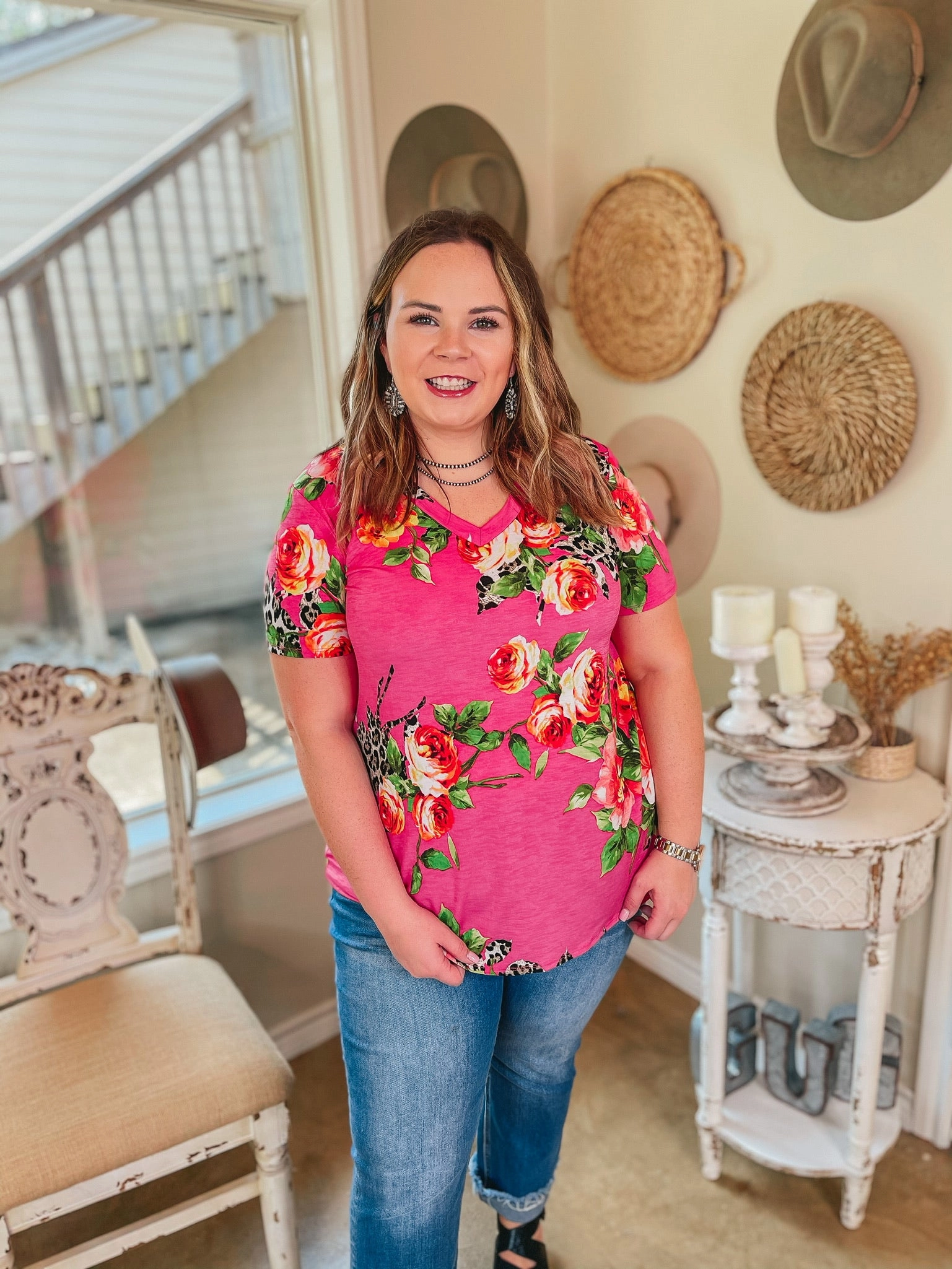 World Glow Last Chance Size Small | Keep Things Simple Floral and Leopard V Neck Tee in Fuchsia