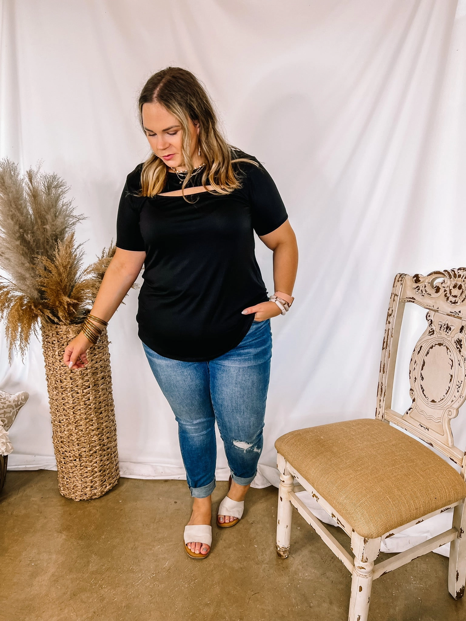 Effortless Fashion Fearless Mode Last Chance Size Small | Sneak Peak Keyhole Short Sleeve Top in Black