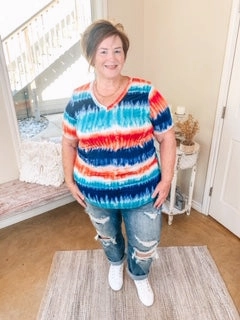 ElasticFree Cuffs Last Chance Size Small, Medium, & 3XL | Keep Things Simple Tie Dye Stripe V Neck Tee in Coral and Navy