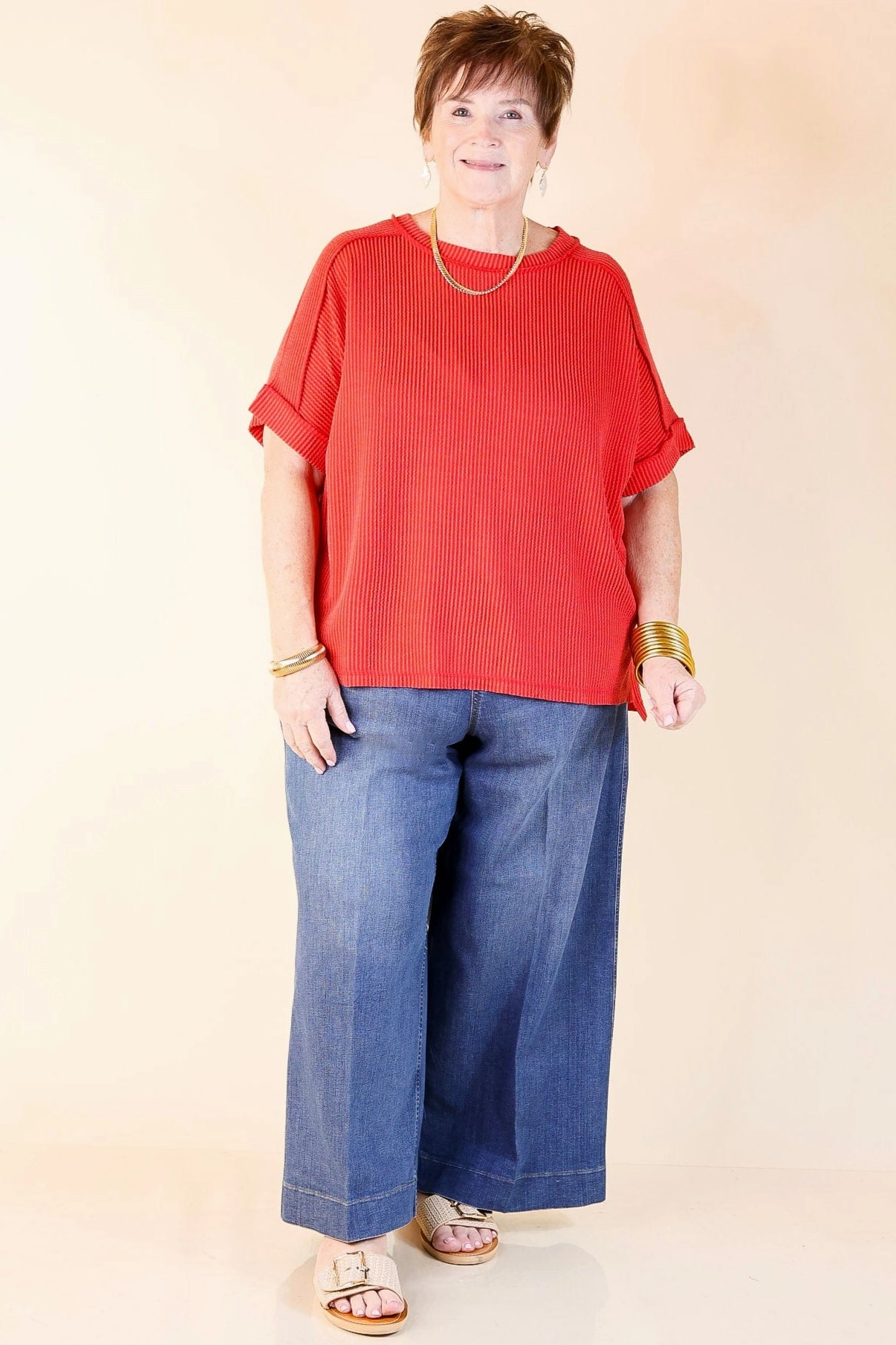 Everyday Layer Sophisticated Elegance Daily Perfection Scoop Neck Short Sleeve Ribbed Top in Red