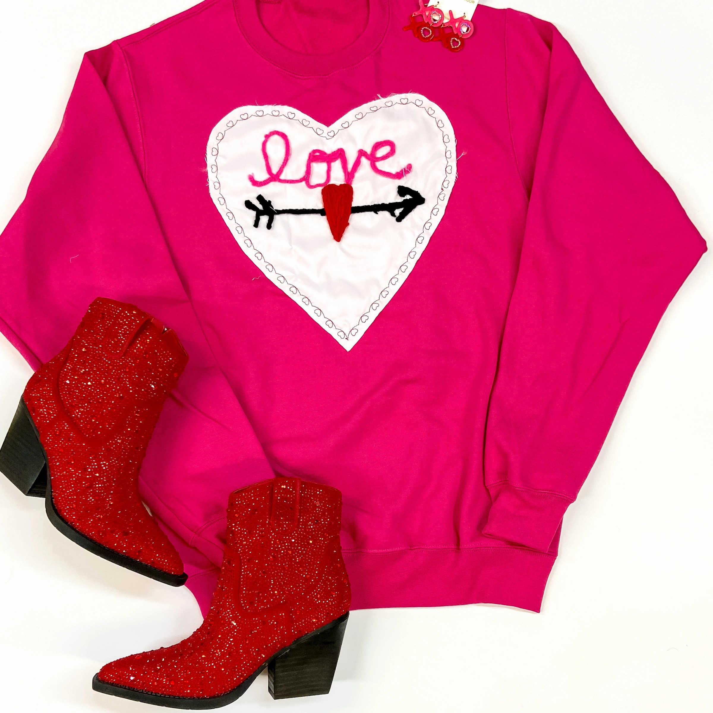 Long Sleeve Comfy Casual Wear Love Patch Heart long Sleeve Graphic Sweatshirt in Hot Pink