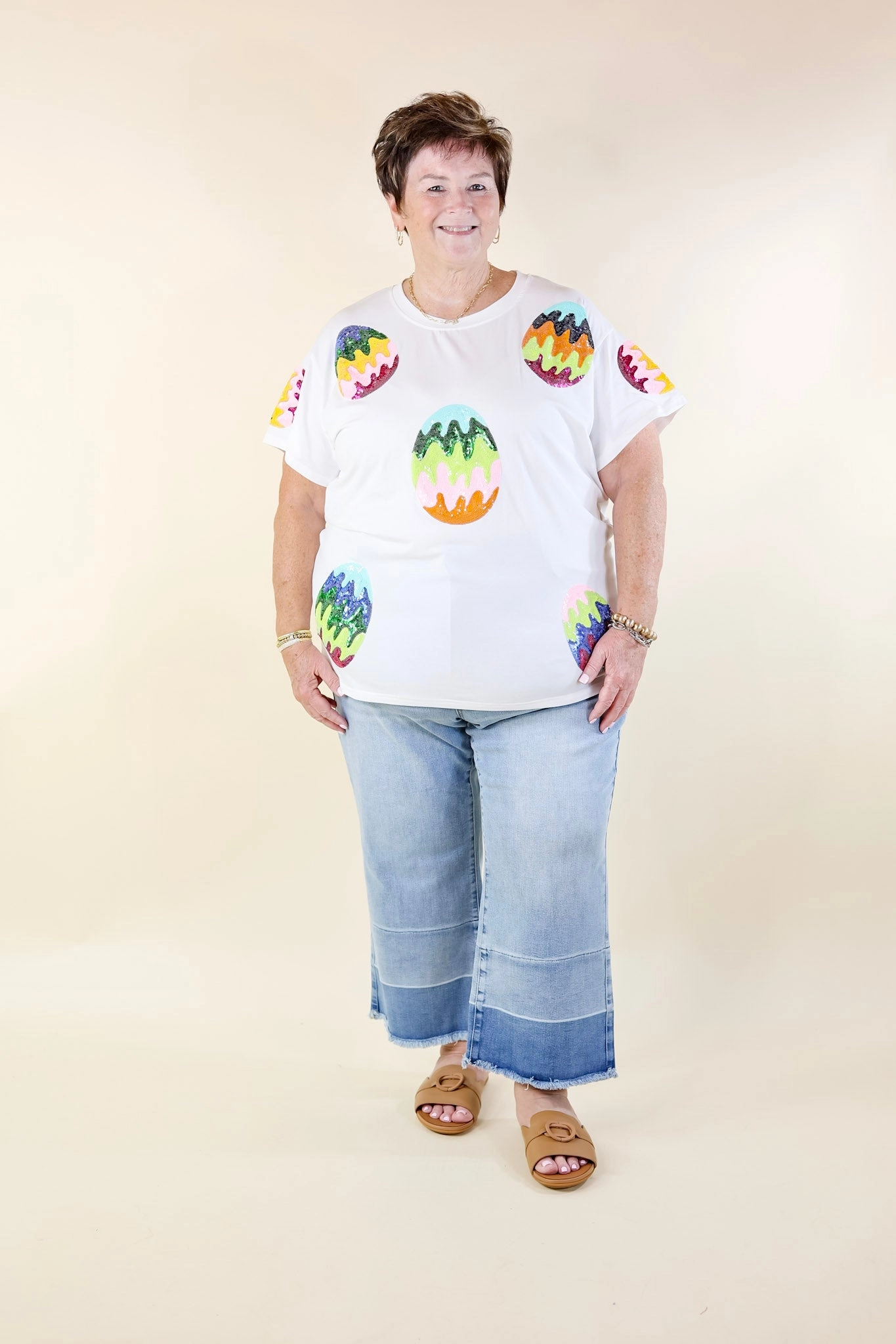 SnagFree Surface SustainableCertified Queen Of Sparkles | Easter Elegance Sequin Egg Top in White