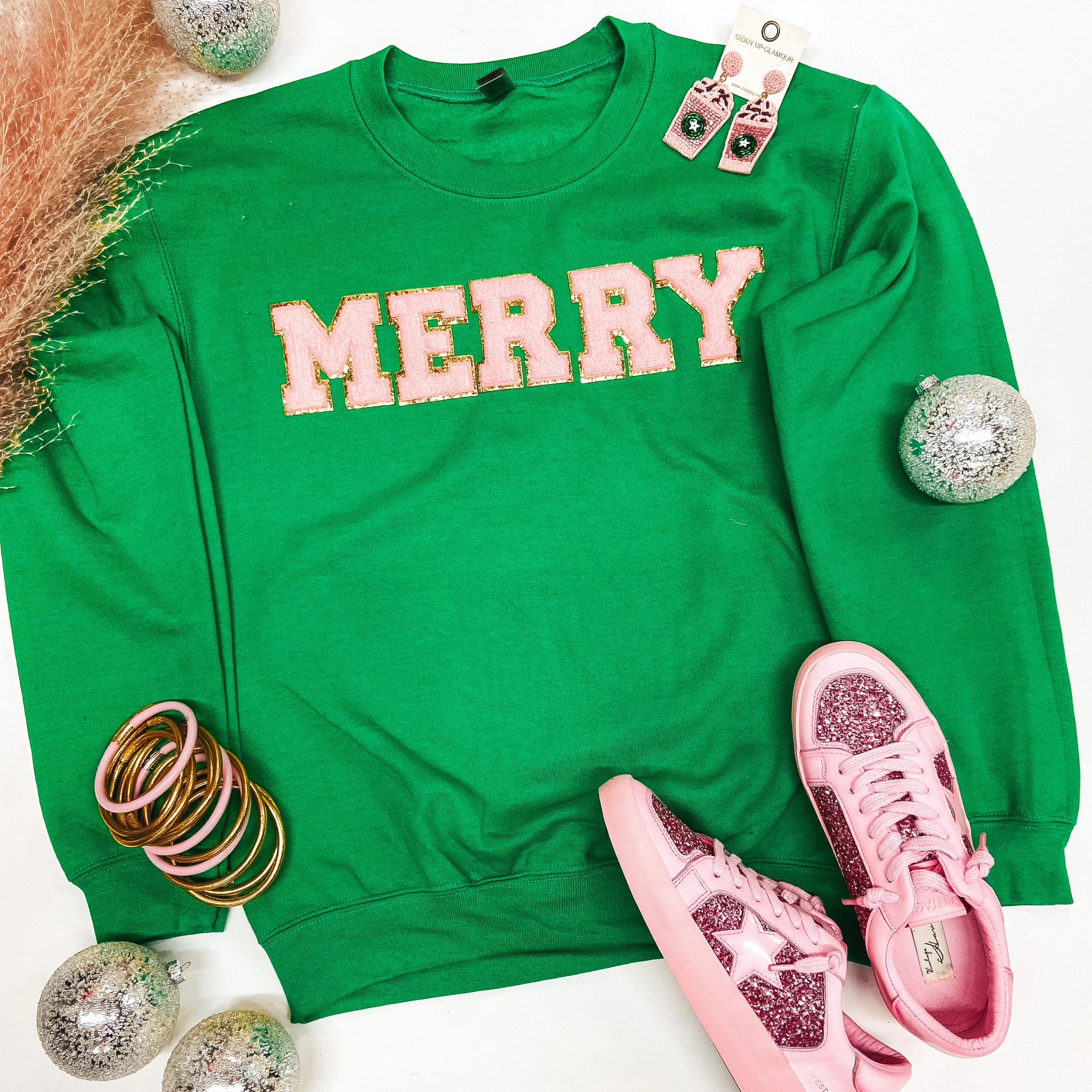 Merry Chenille Letter Graphic Sweatshirt with Long Sleeves in Green Luxury Touch Raw Linen