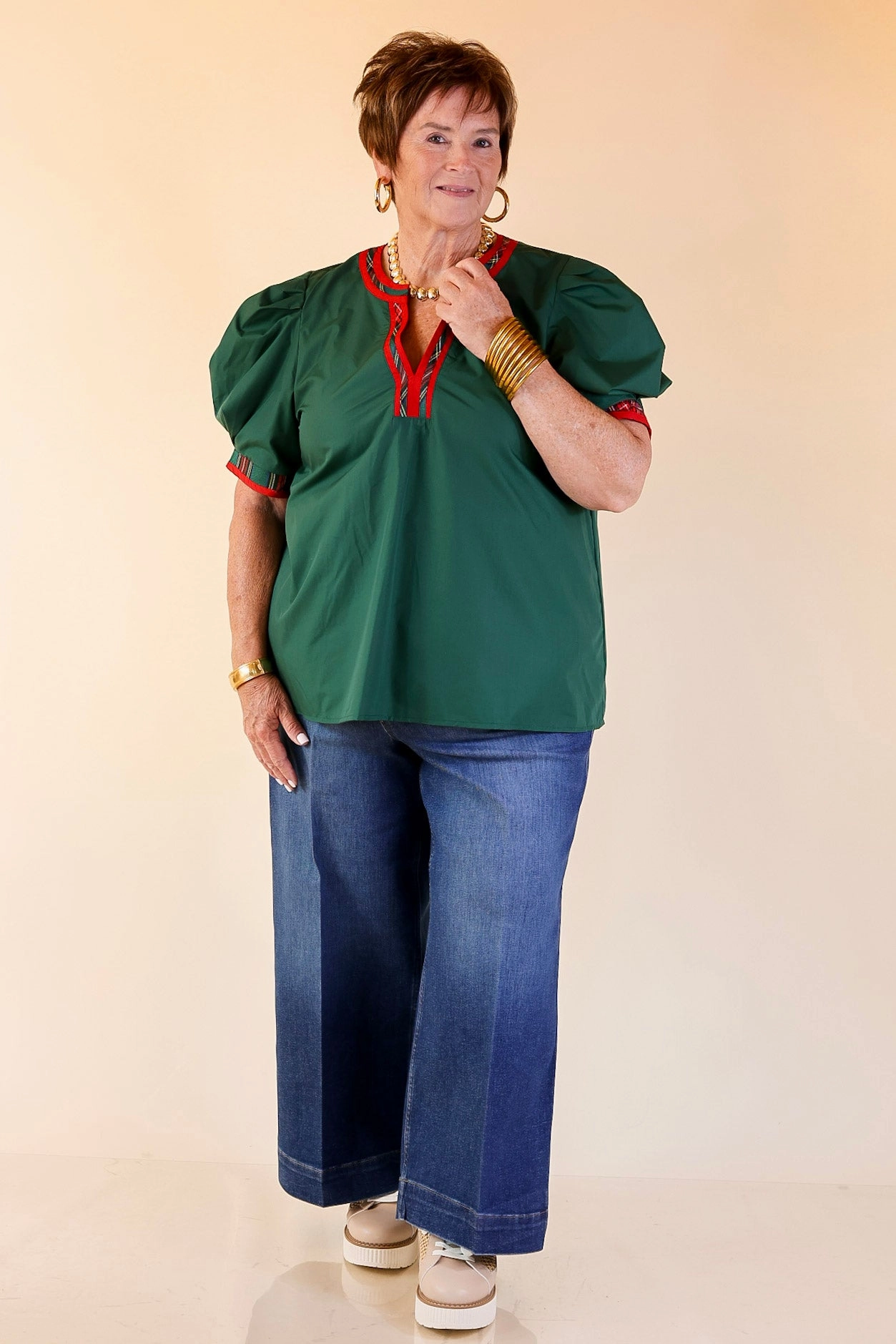 Commanding Style V Neck Top with Short Balloon Sleeves and Plaid Trim in Hunter Green Roll-Up Sleeve Essential Fit