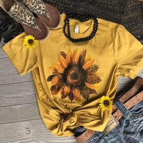 Online Exclusive | Leopard Sunflower Short Sleeve Graphic Tee in Mustard Yellow Airtight Zipper Rain Proof