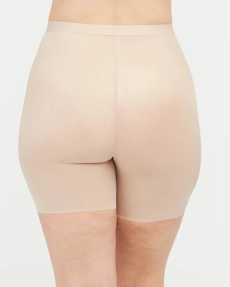 SPANX | Thinstincts 2.0 Girl Shorts in Champagne Beige Self Love AntiStatic Cloth