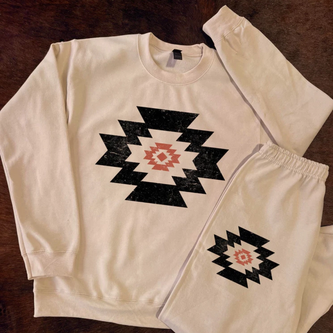 Online Exclusive | Aztec Vibes Graphic Sweatshirt in Beige Sand Sport Performance Fit Non-toxic