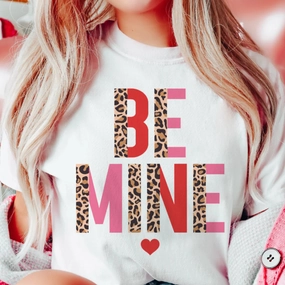 Online Exclusive | Be Mine Cheetah and Color Block Graphic Tee in White Everyday Top Sporty Look Wear