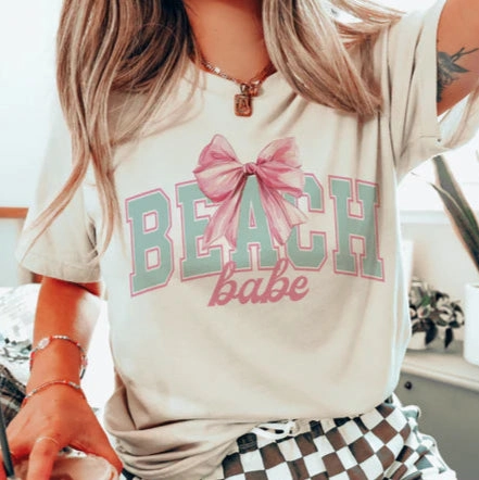 Stretchy Fit Low Profile Silhouette Online Exclusive | Beach Babe Bow Graphic Tee in Cream