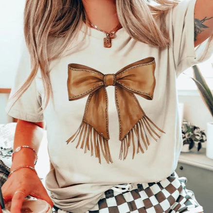 quick dry Online Exclusive | Fringe Western Bow Graphic Tee in Cream