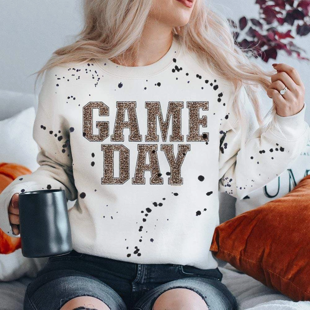 Online Exclusive | Leopard Print Gameday Splatter Paint Graphic Sweatshirt in White WeightlessLayeringPiece