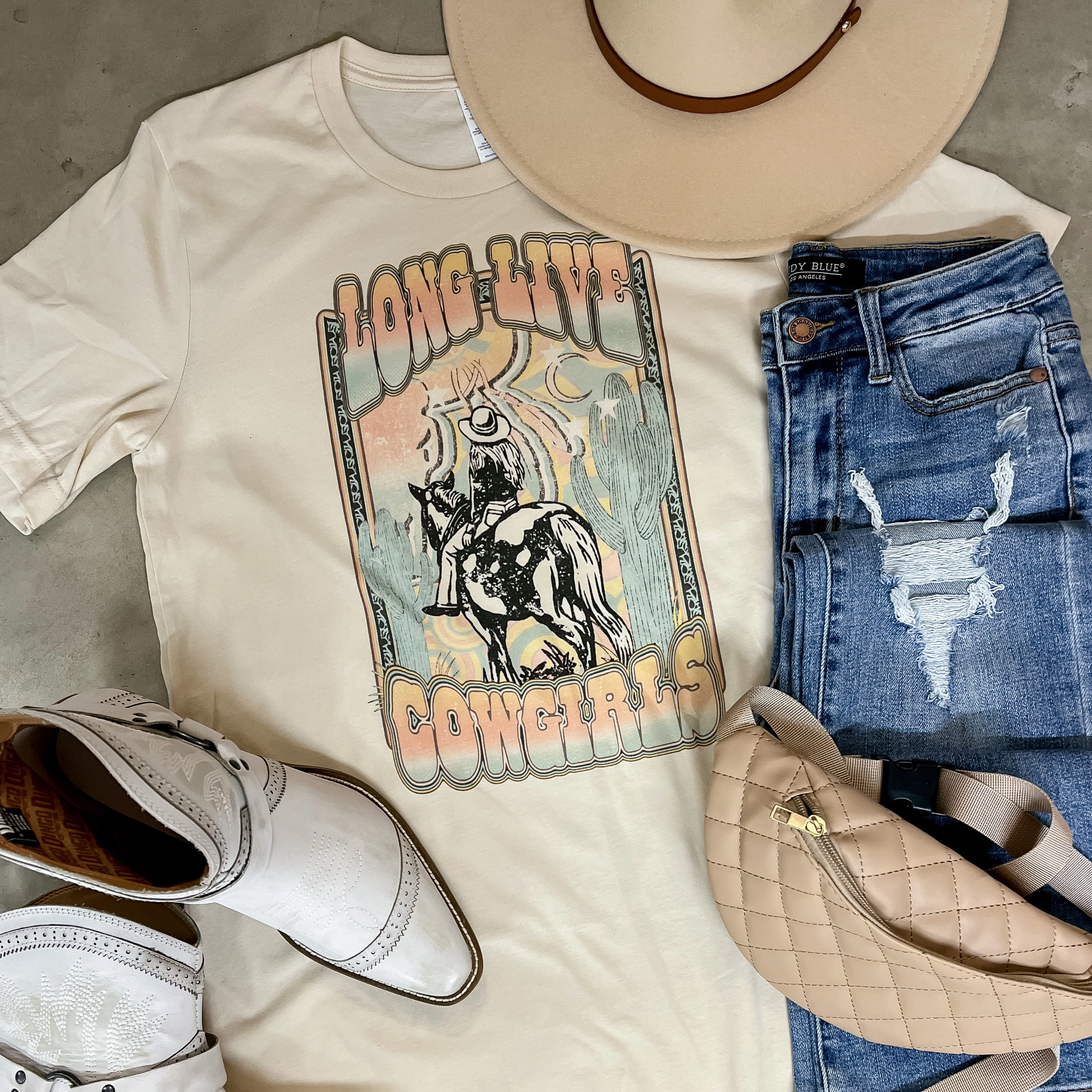 Online Exclusive | Long Live Cowgirls Graphic Tee in Cream Quiet Luxury