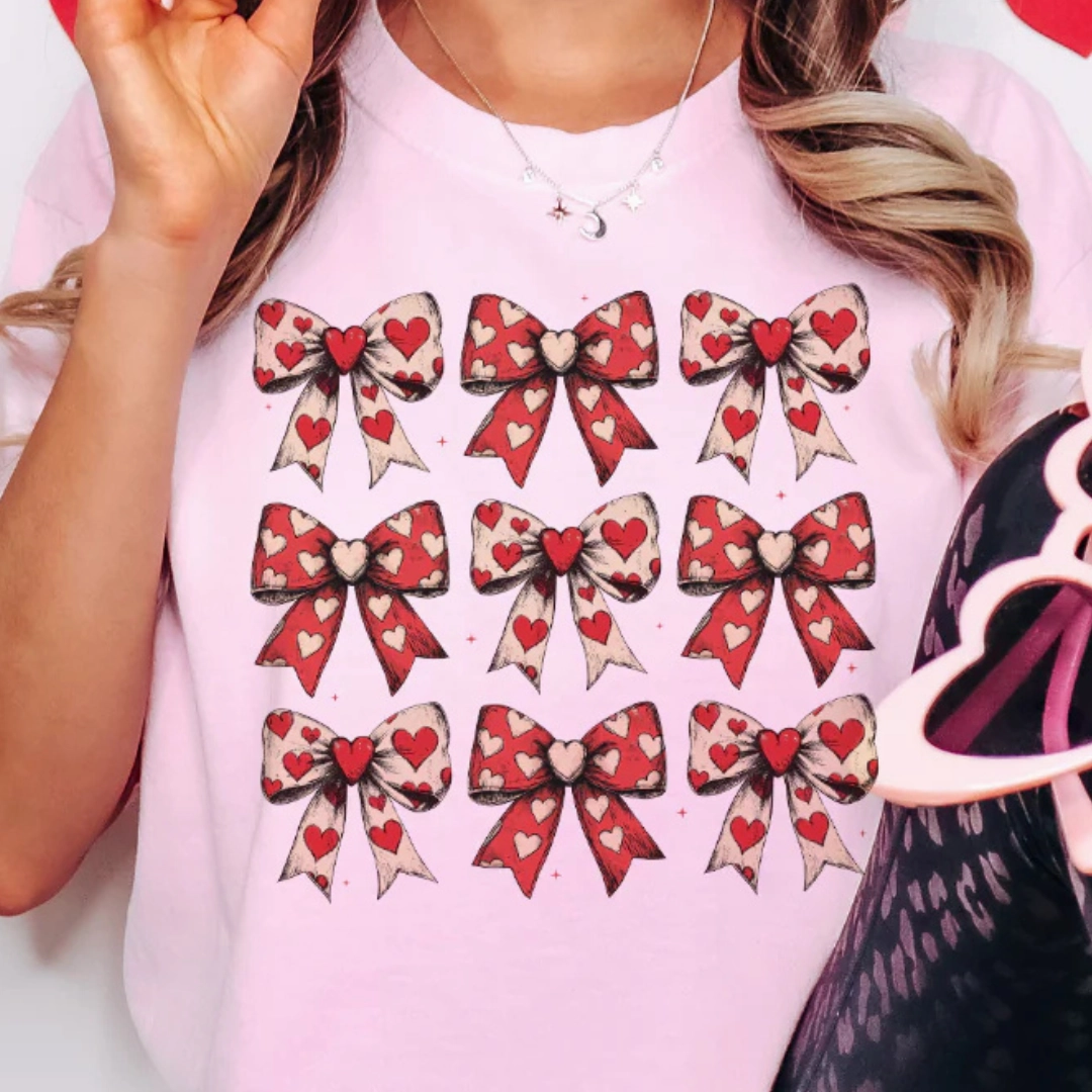 Casual Fashion Online Exclusive | On Cloud 9 Assortment of Bows with Hearts Graphic Tee in Pink
