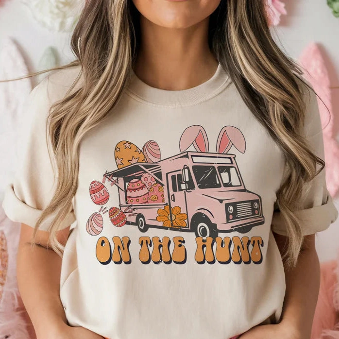 Modern innovation Online Exclusive | On The Hunt Easter Truck Graphic Tee in Cream