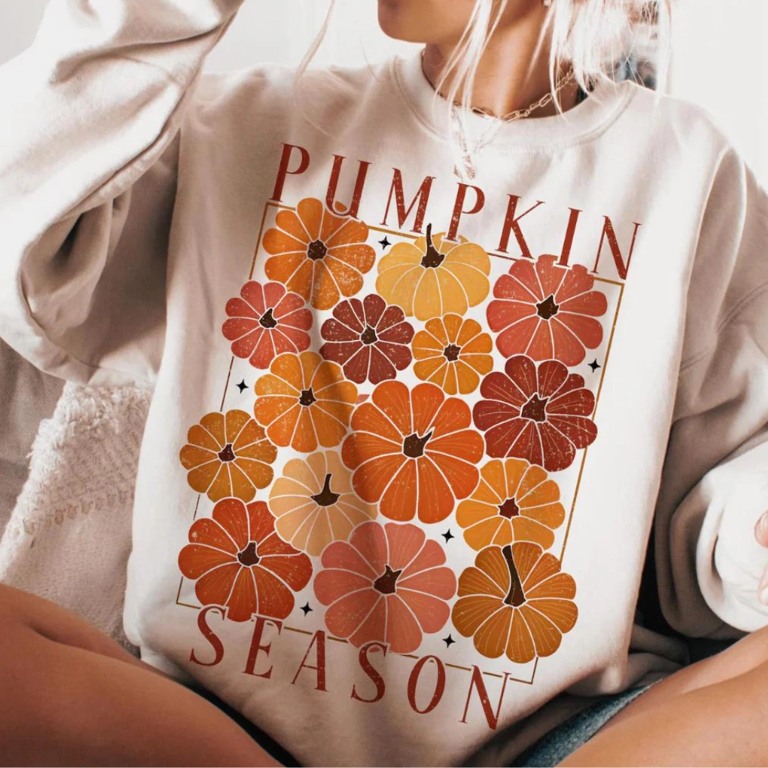 Online Exclusive | Pumpkin Season Graphic Sweatshirt in Cream right size Durable Knit Structure