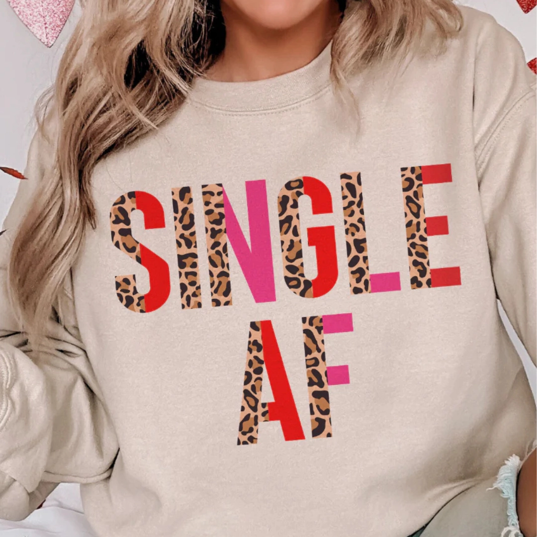 SeamlessConstruction Online Exclusive | Single AF Cheetah and Color Block Graphic Sweatshirt in Cream