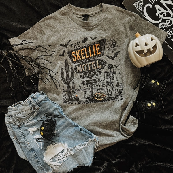 Effortless Vibe Fresh Style Trend Online Exclusive | The Skellie Motel Short Sleeve Graphic Tee in Heather Graphite