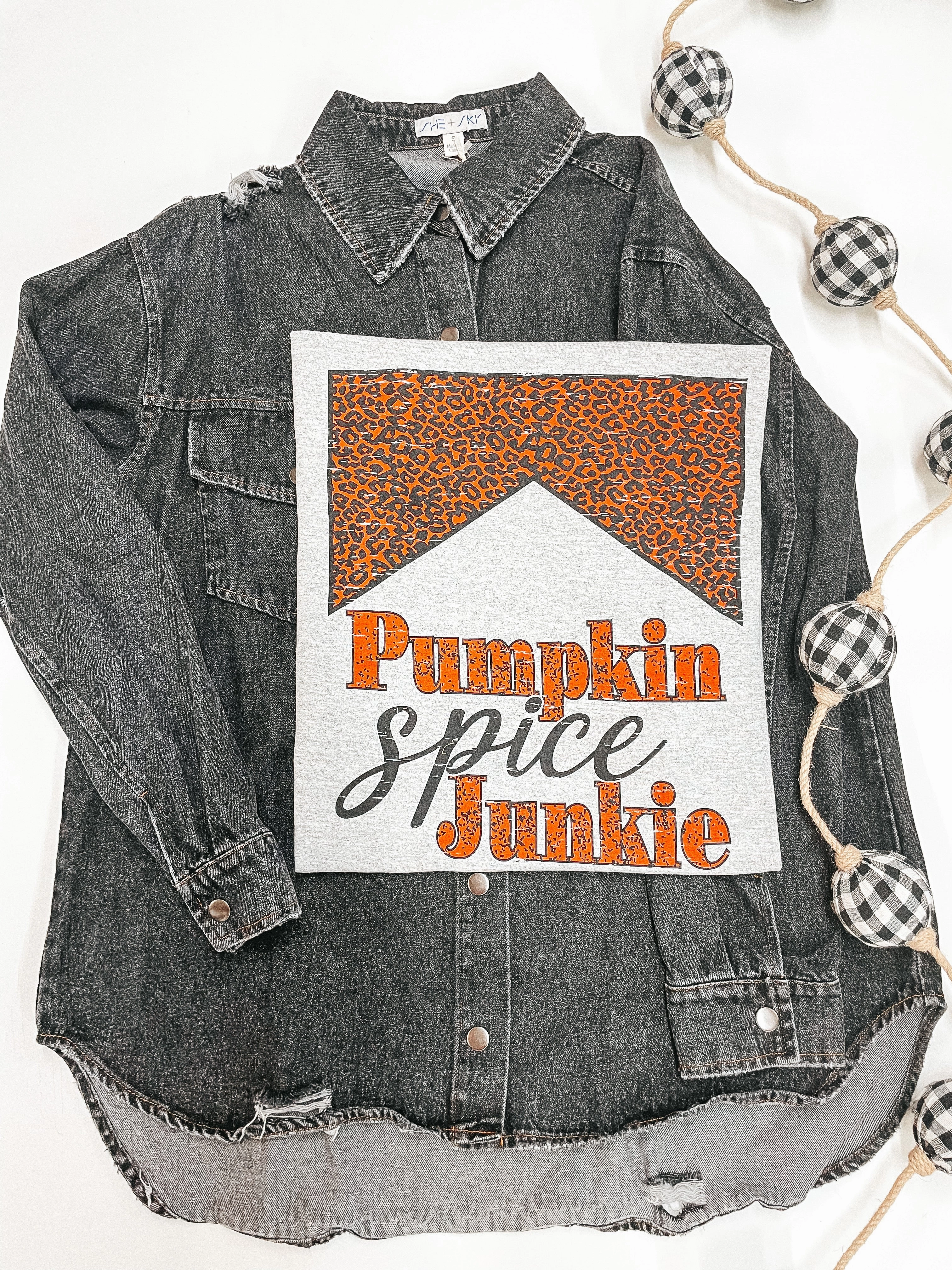 LowProfile Pumpkin Spice Junkie Short Sleeve Graphic Tee in Heather Grey