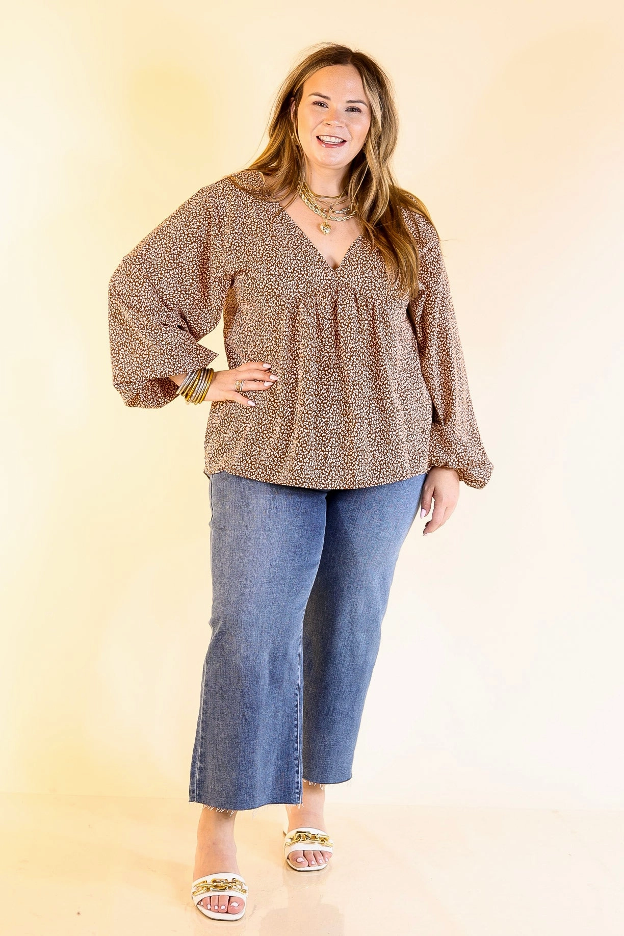 Really Dreamy Small Leopard Print Babydoll Top with Long Sleeves in Brown Quality Wear